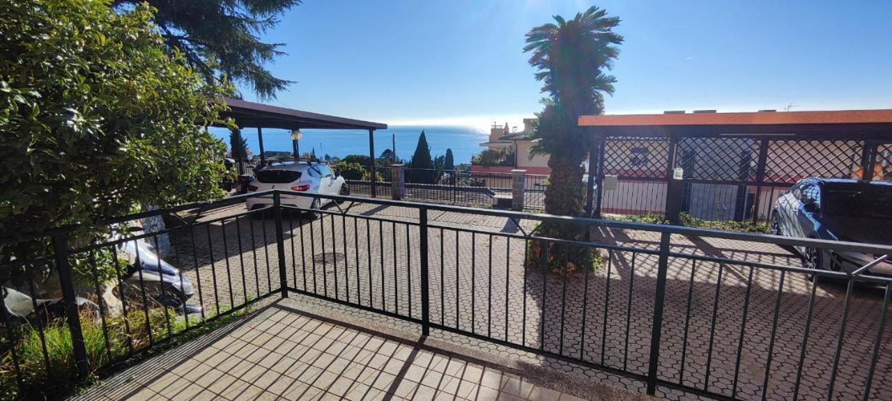 La Panoramica Nervi Apartment Genoa Bagian luar foto